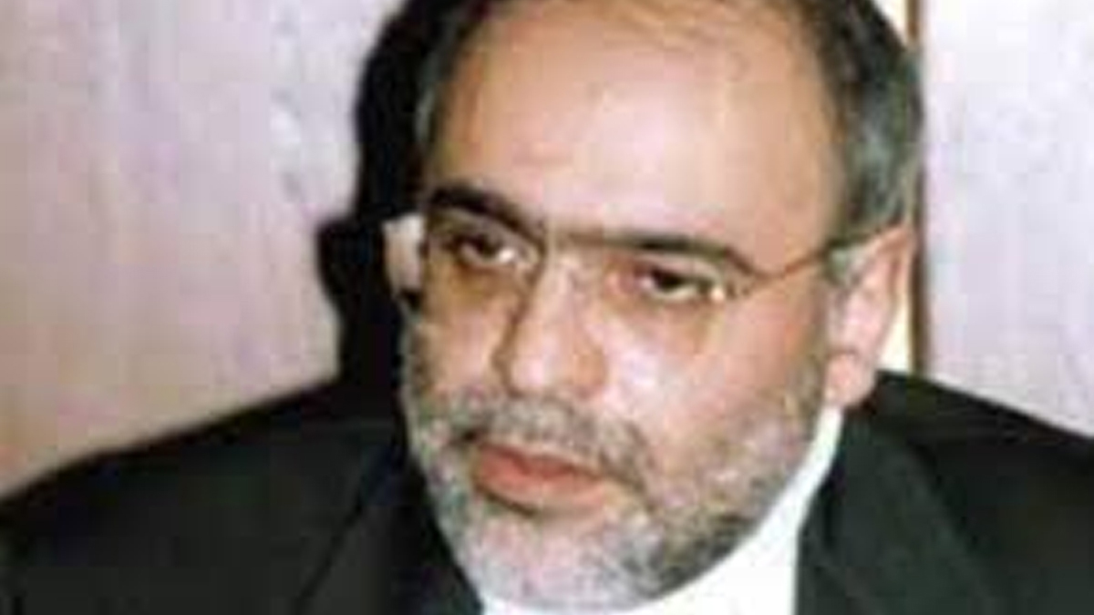 منوچهر غروی