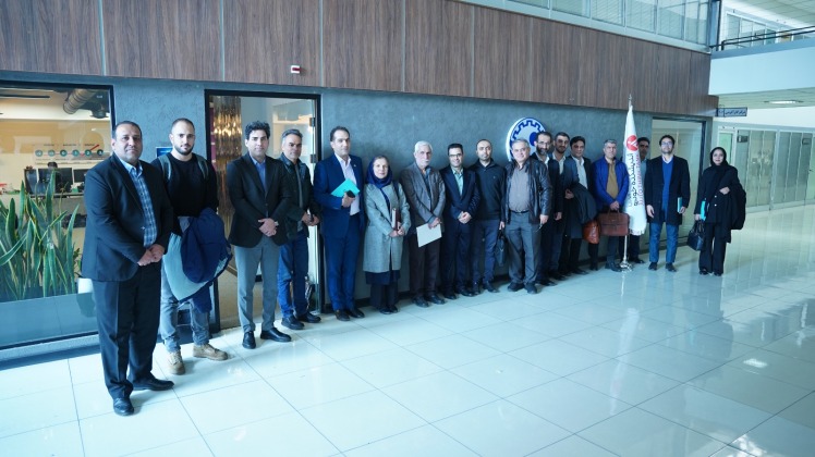 «آزمایشگاه یادگیری»؛ گامی برای کاهش خطای سیاست‌گذاری در صنعت خودرو